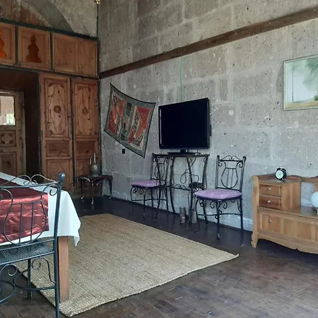 Kapadokya Ihlara Konaklari Mayaoglu Güzelyurt